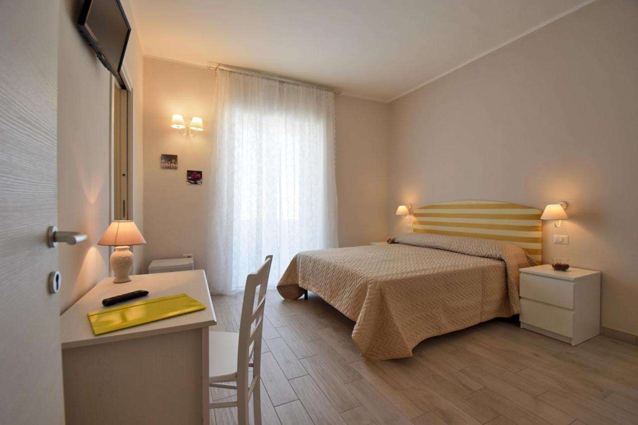 La Petite Maison Gallipoli Esterno foto